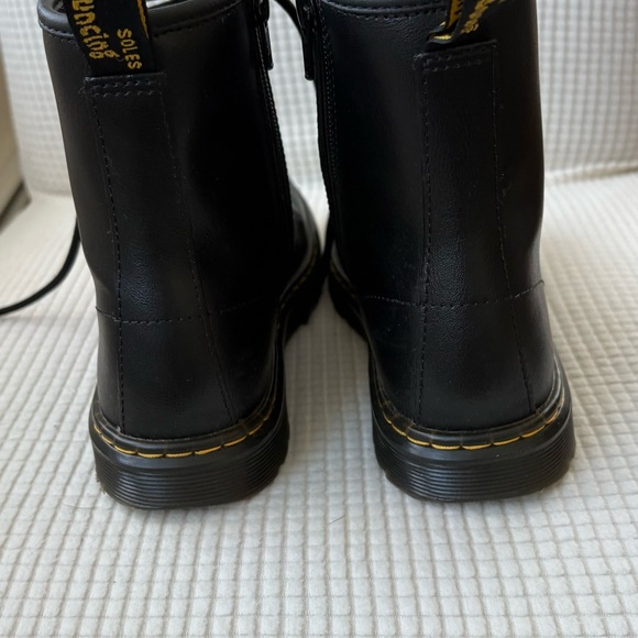 Dr. Martens Black Leather Boots kids - Picture 4 of 6